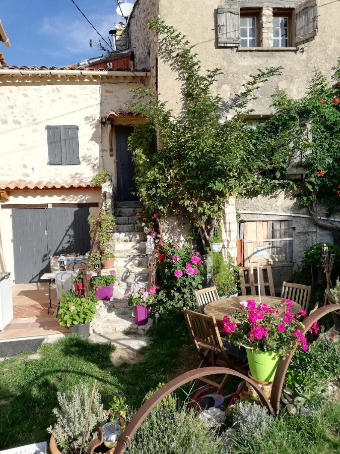 Gite Campagnard Bed & Breakfast Bargeme Exterior photo