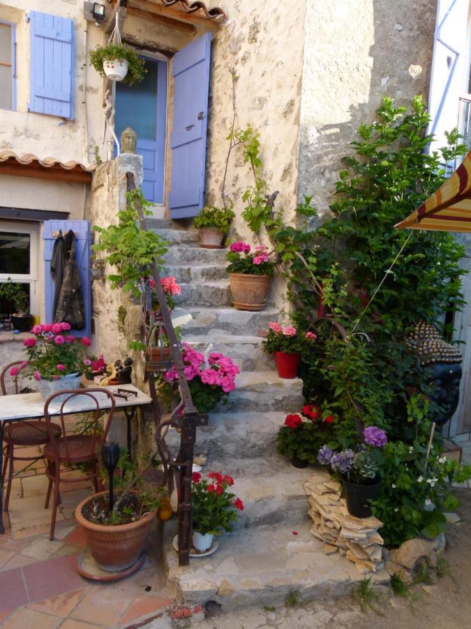 Gite Campagnard Bed & Breakfast Bargeme Exterior photo